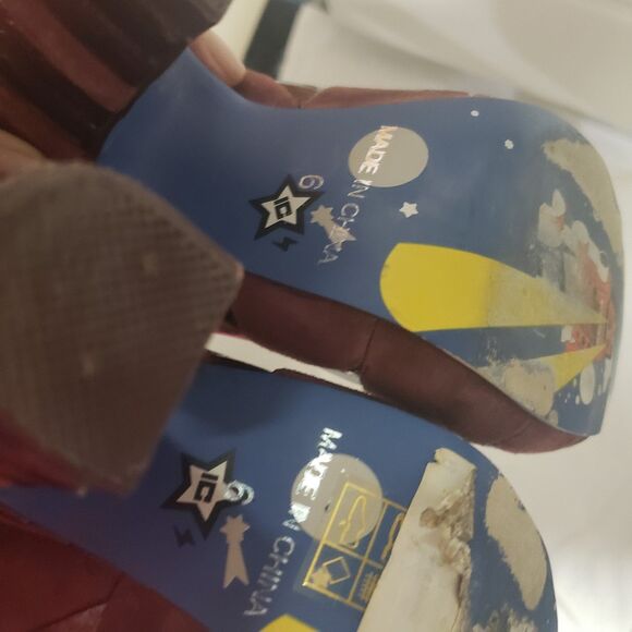 Irregular Choice Chunky Platform Heels brown suede and brown Lamé
S6
Preowned - Picture 5 of 7